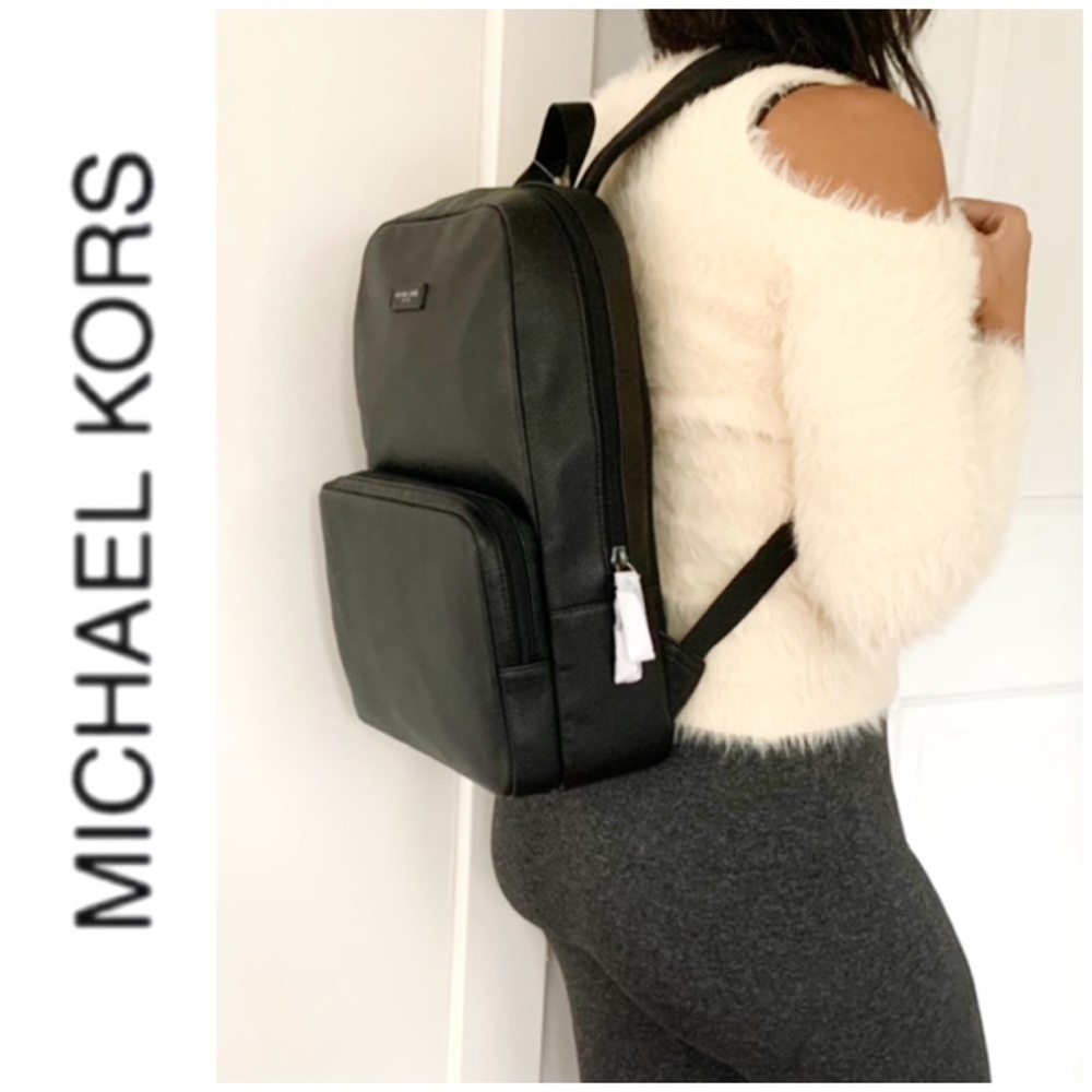 NWT authentic MK genuine leather backpack black - Picture 3 of 6